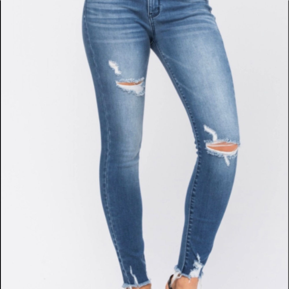 Judy Blue Hi-rise Raw Hem Jeans